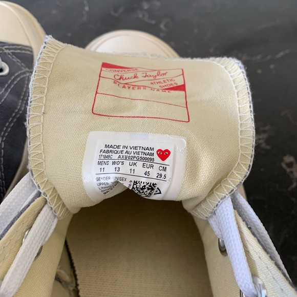 Converse x Comme des Garcons PLAY Chuck 70 Low Top - Picture 4 of 9